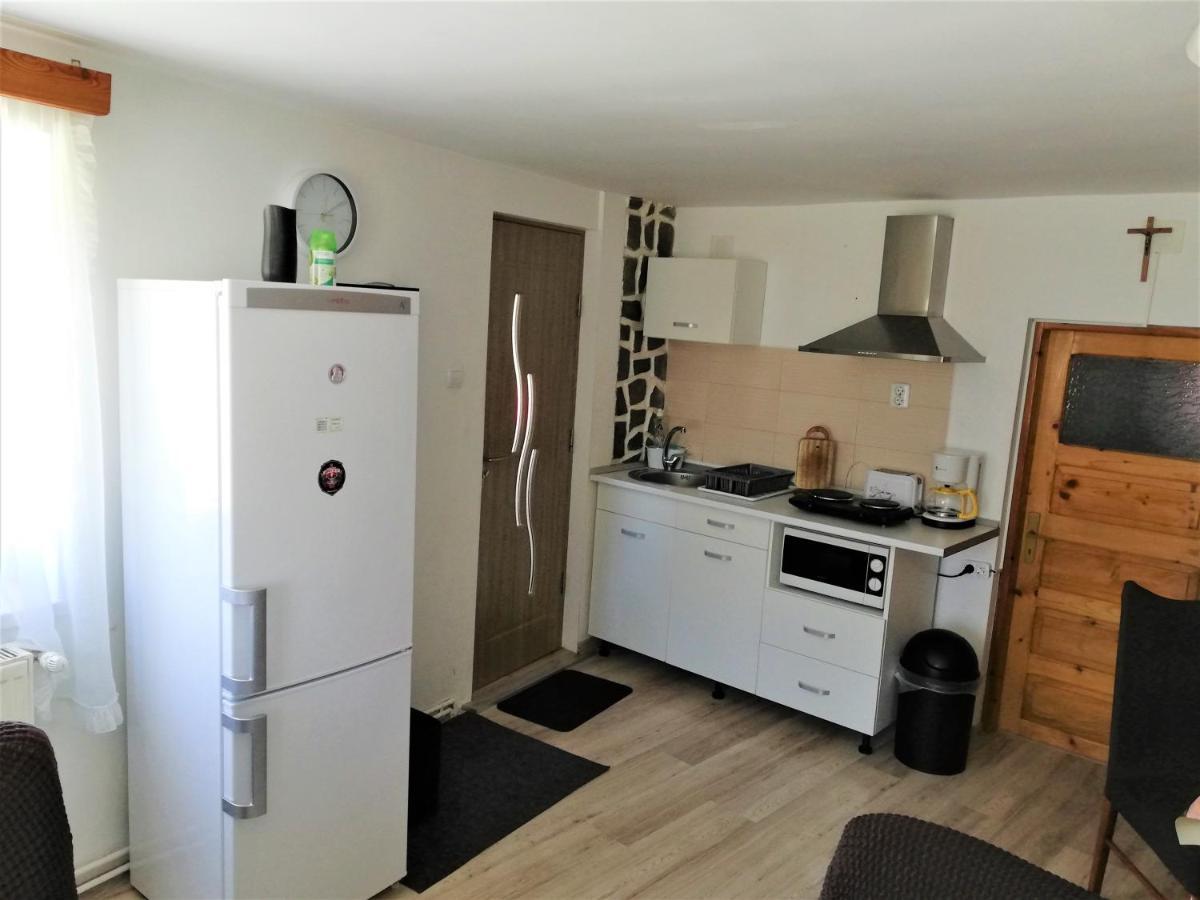 ホテル Casa Doina Buşteni エクステリア 写真